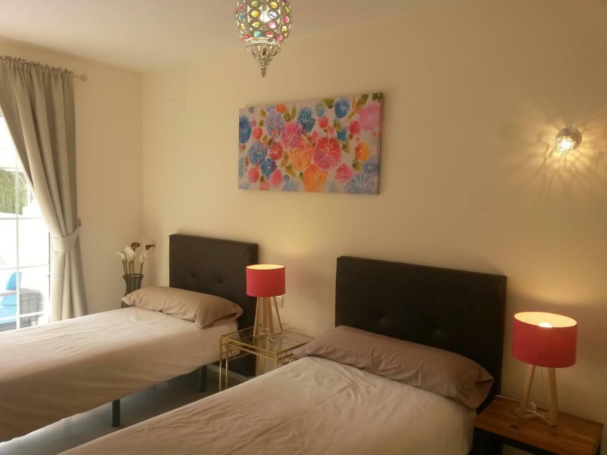 Duplex 2 Bedrooms For You With Air Conditioner ปาล์ม-มาร์ ภายนอก รูปภาพ